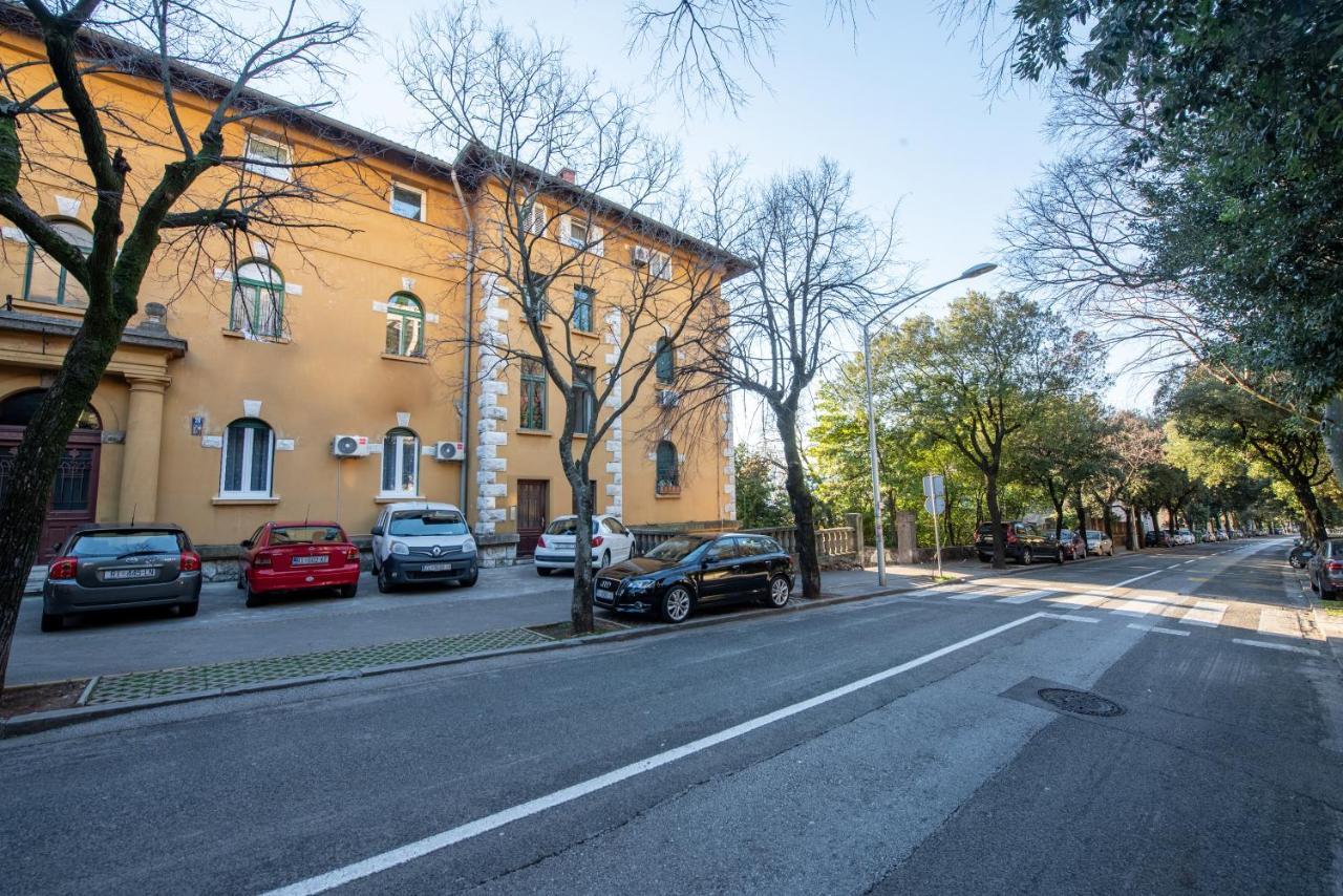 Apartman Cezar Apartment Rijeka Exterior foto