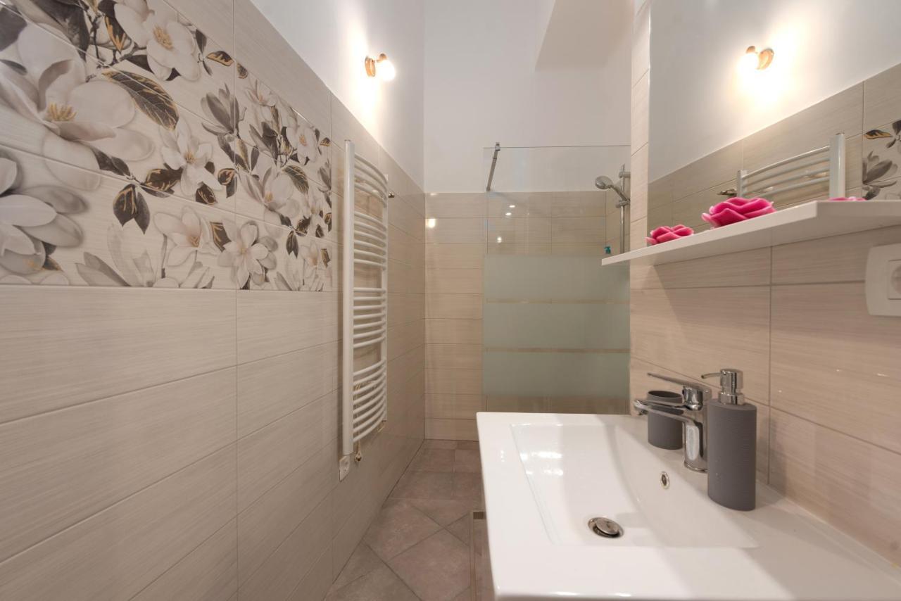 Apartman Cezar Apartment Rijeka Exterior foto